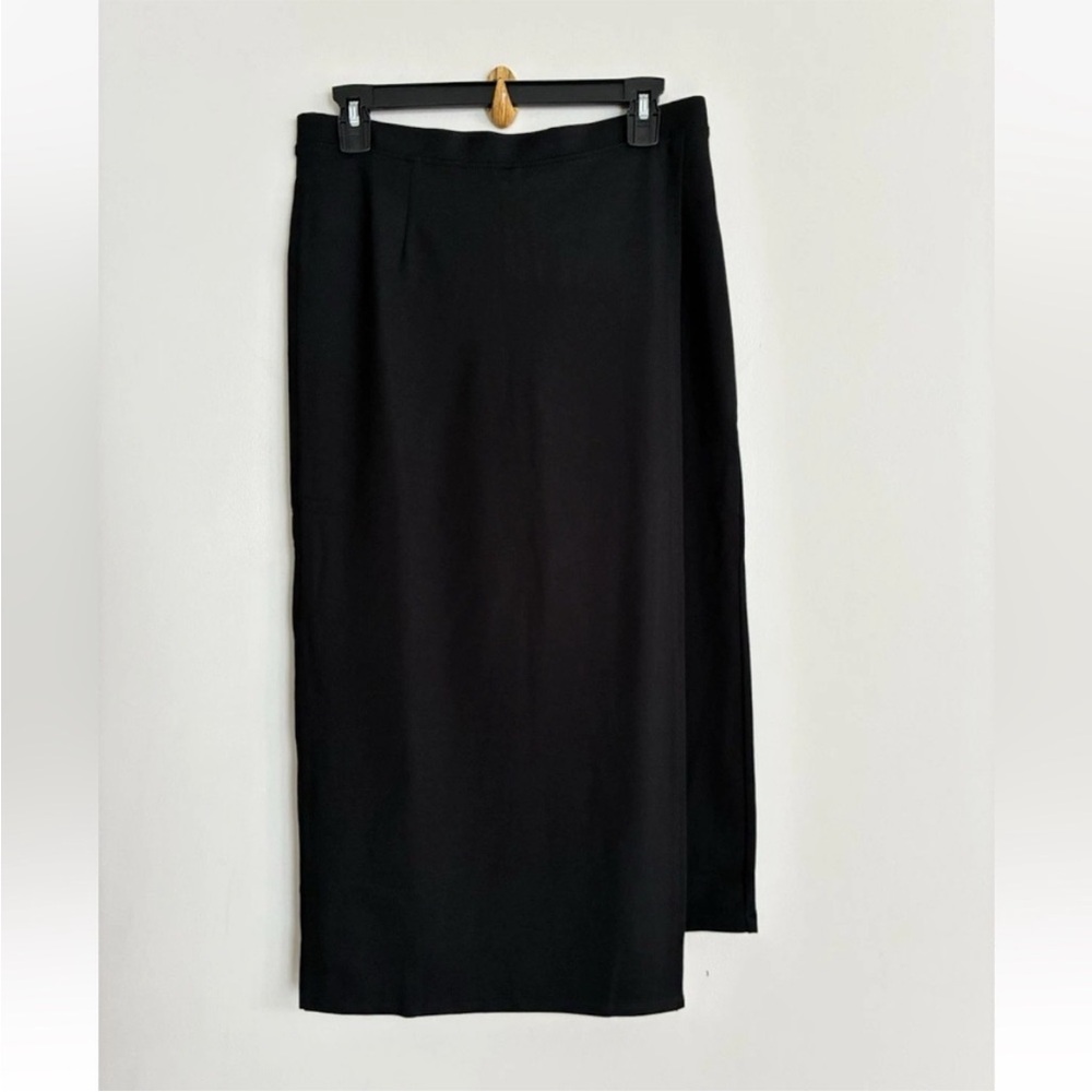 Betabrand Classic Black Pants - Picture 3 of 9